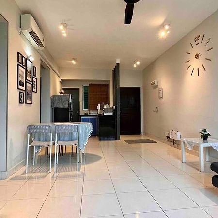 Moderm Spacious 6Pax S Pice Penang Bayan Lepas Eksteriør bilde