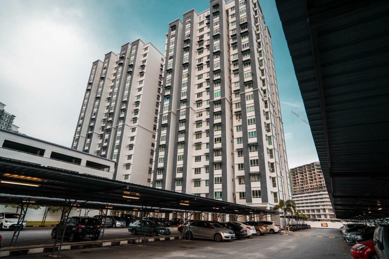 Moderm Spacious 6Pax S Pice Penang Bayan Lepas Eksteriør bilde